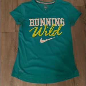 Nike women’s workout shirt